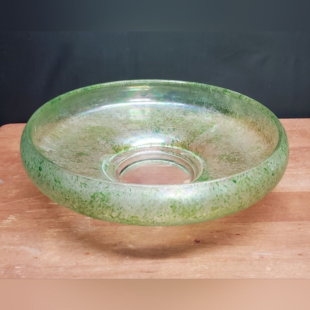 Florentine Green Iridescent Stretch Glass Curved Rolled Rim Bowl